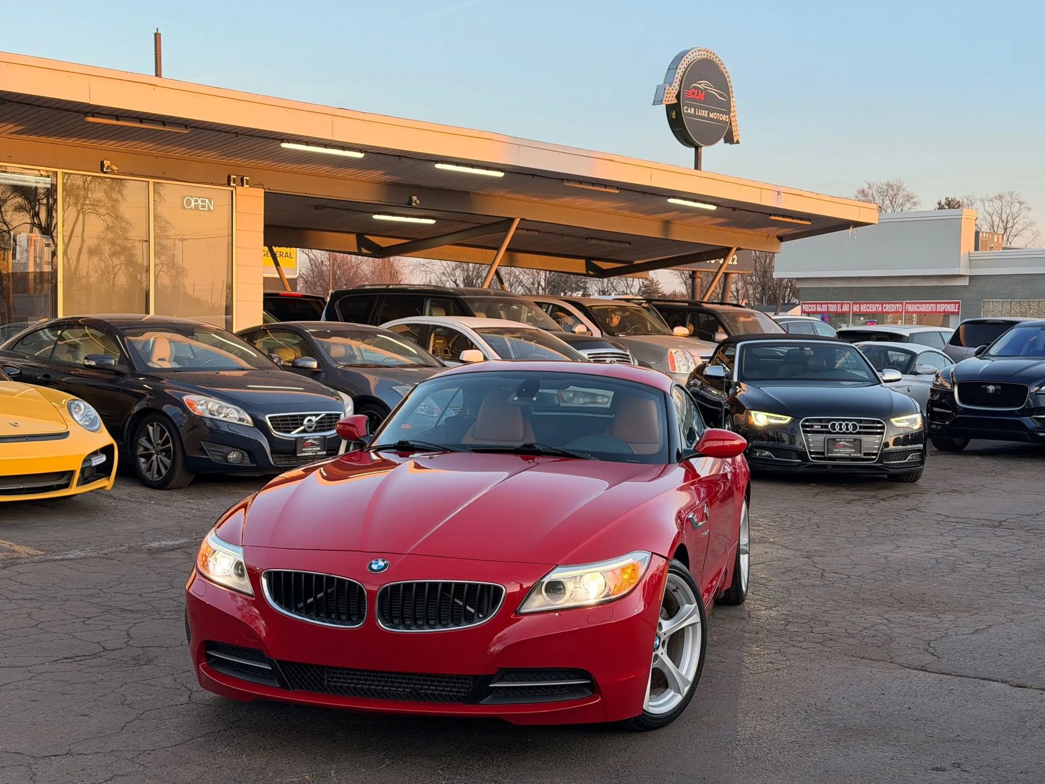 Used 2014 BMW Z4 sDrive28i RWD image 2