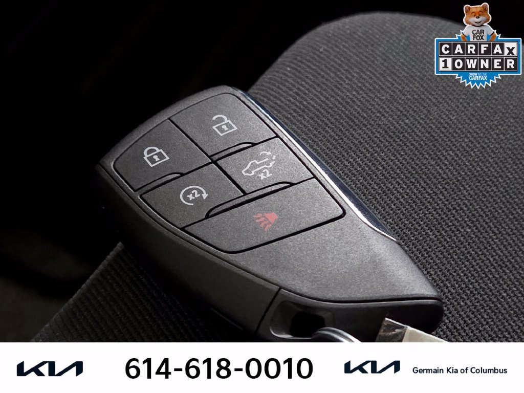 Used 2023 Chevrolet Silverado 1500 LT AWD/4WD image 33