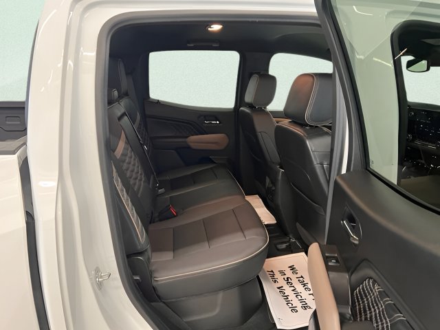 Certified 2025 GMC Canyon Denali AWD/4WD image 17