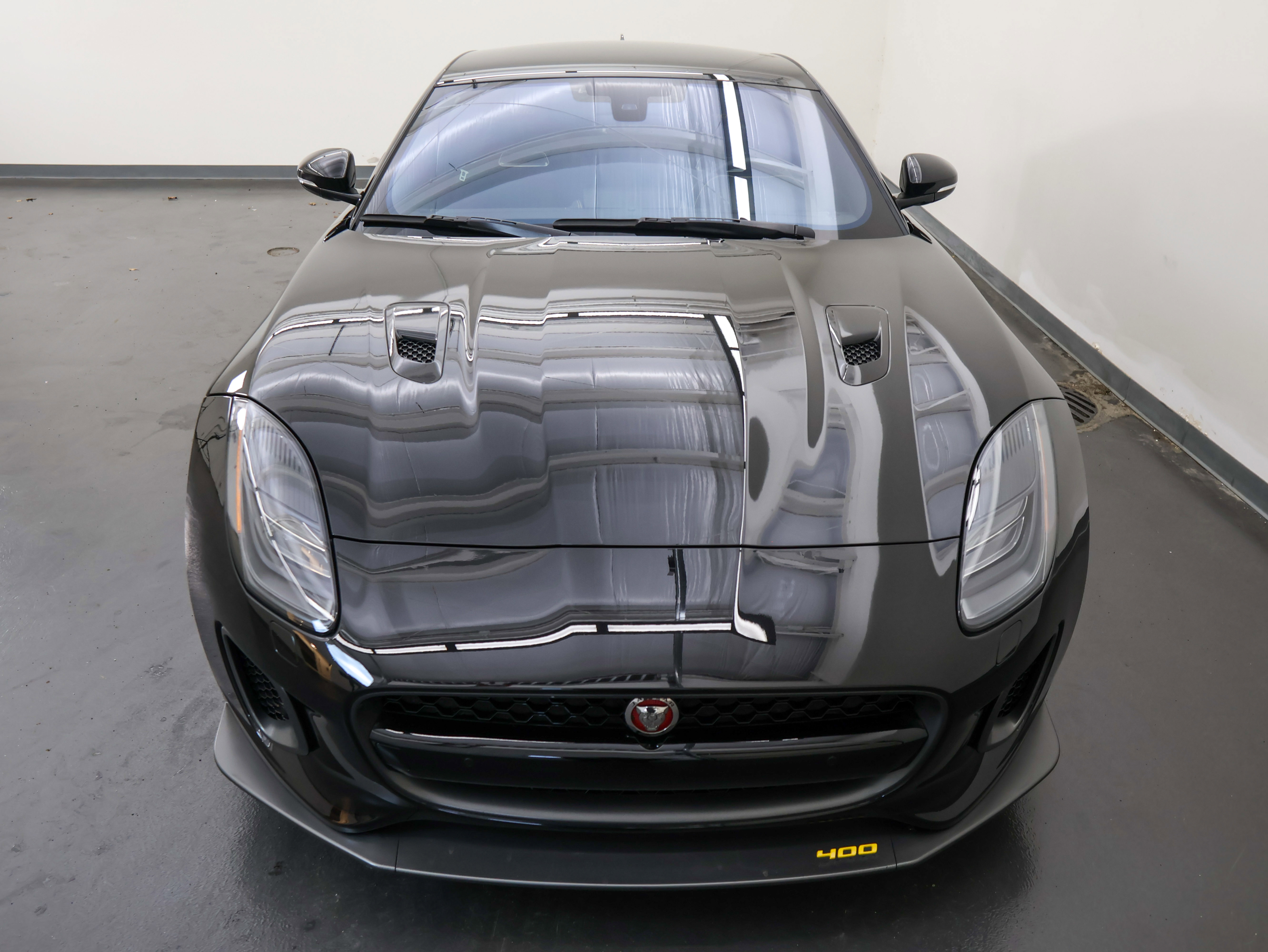 Used 2018 Jaguar F-TYPE 400 Sport image 9