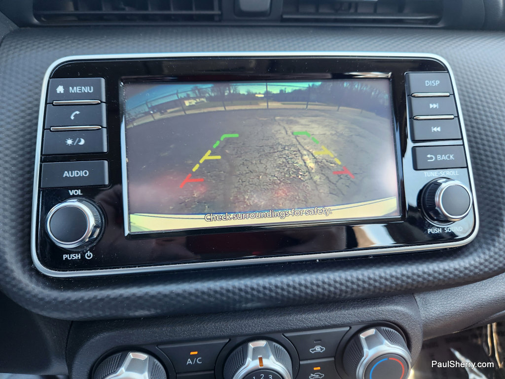 Used 2023 Nissan Kicks S image 34