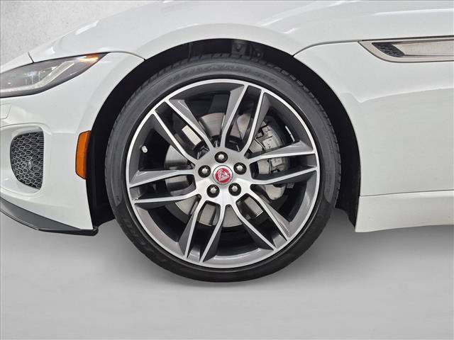 Used 2021 Jaguar F-TYPE Coupe RWD image 23