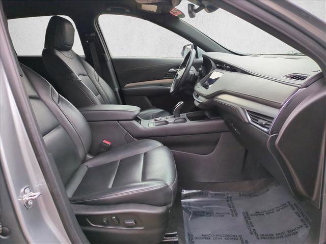Used 2023 Cadillac XT4 Premium Luxury image 19