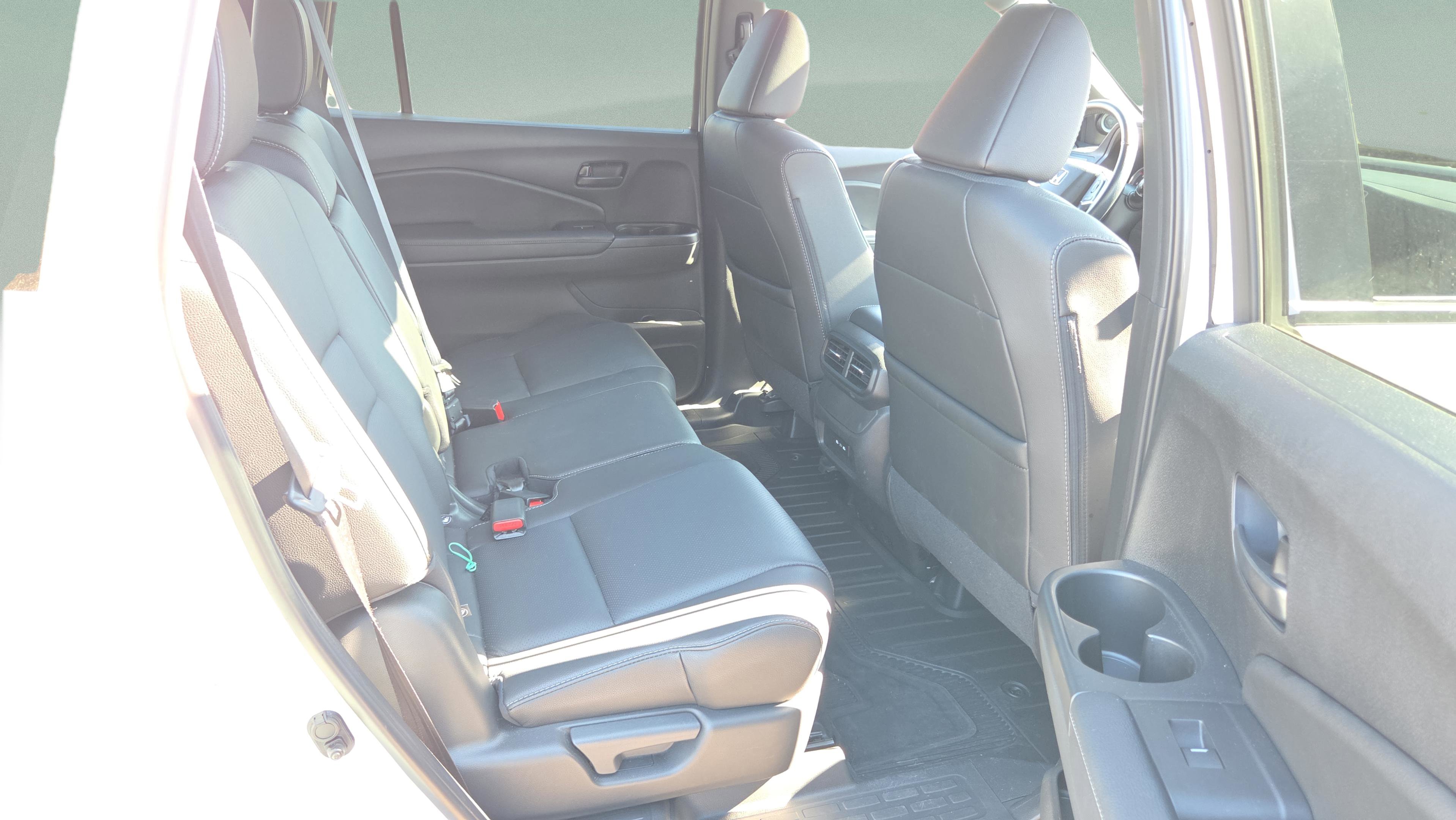 Certified 2024 Honda Passport EX-L image 15