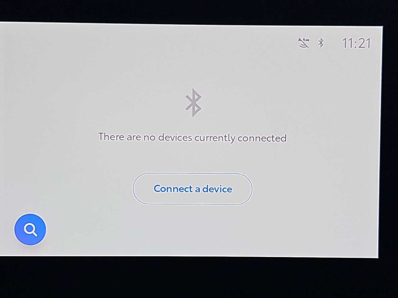 Used 2025 Toyota RAV4 XLE w/ Weather Package image 27