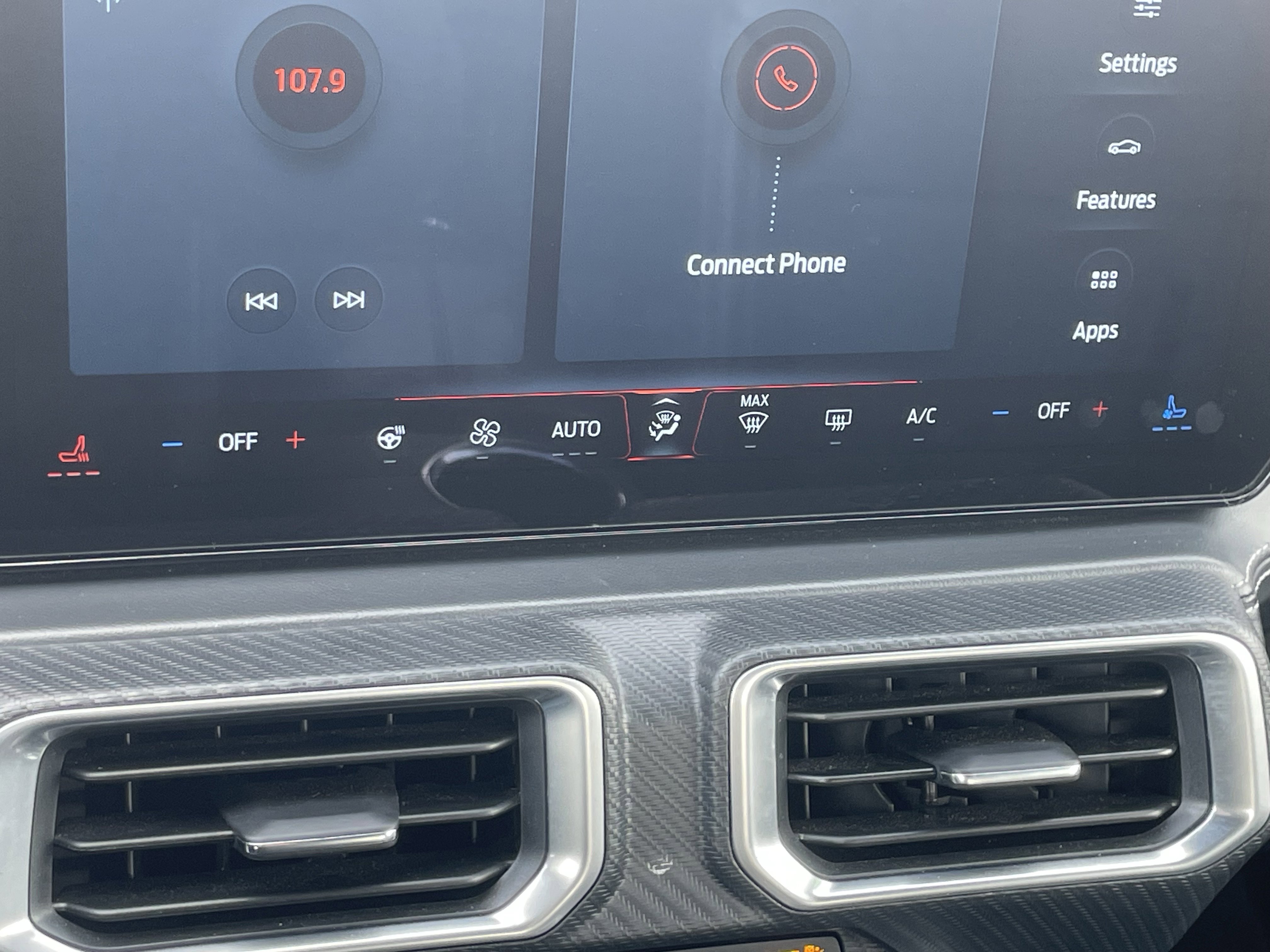 Used 2025 Ford Mustang Premium image 27