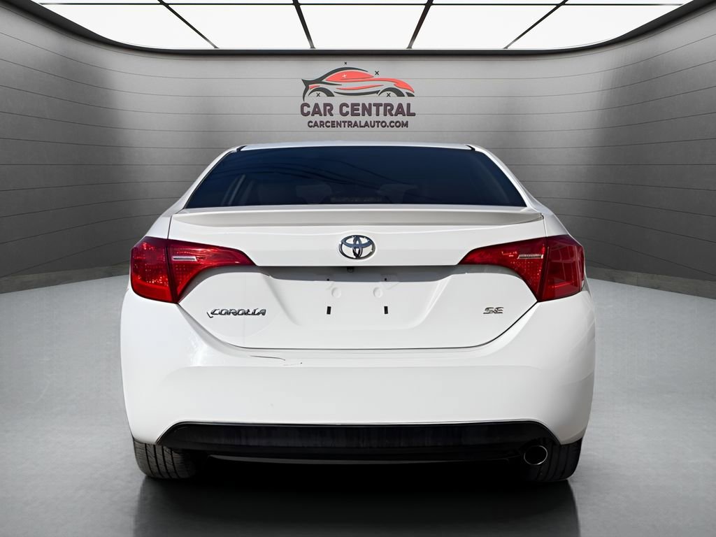 Used 2017 Toyota Corolla SE image 4
