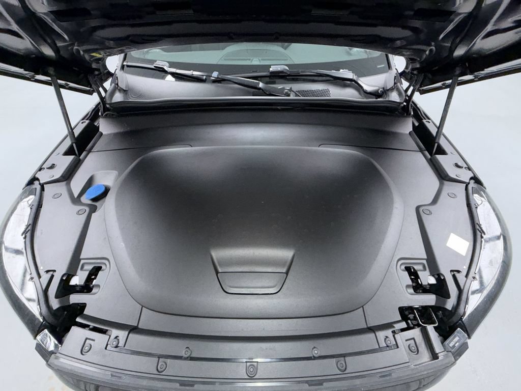 Used 2023 Volvo XC40 Recharge Plus AWD/4WD image 19