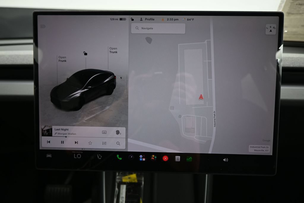 Used 2026 Tesla Model Y AWD image 19
