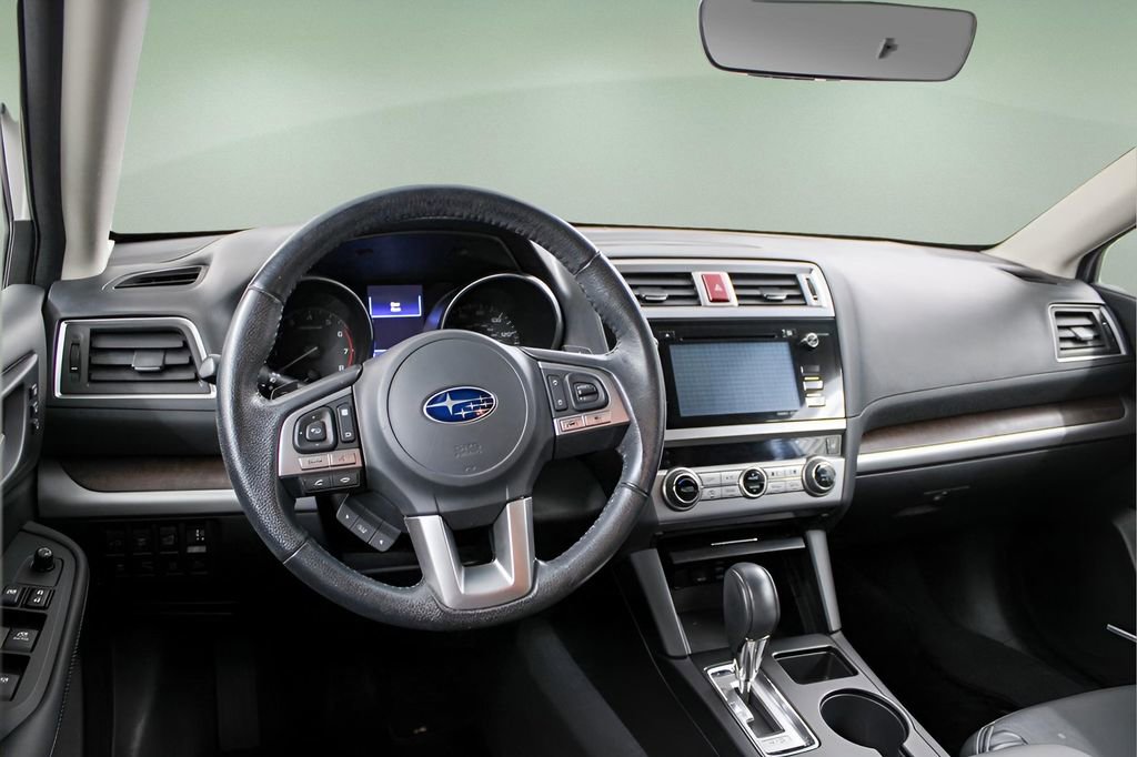 Used 2017 Subaru Outback 2.5i Limited image 13