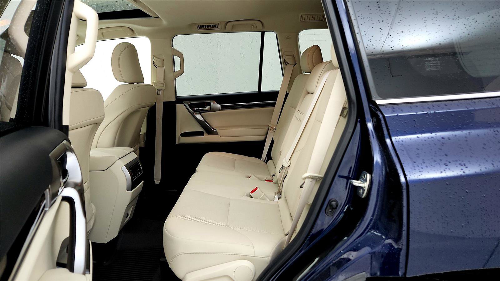 Used 2023 Lexus GX 460 Premium w/ Premium Package image 21