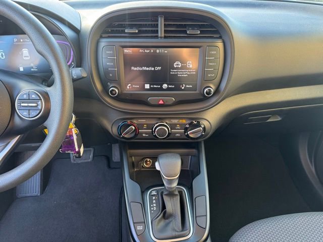 Certified 2025 Kia Soul LX image 20