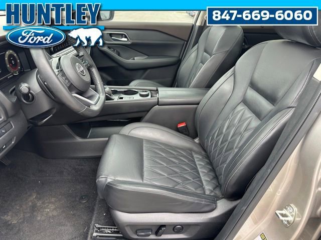 Used 2023 Nissan Rogue Platinum w/ Platinum Premium Package image 18