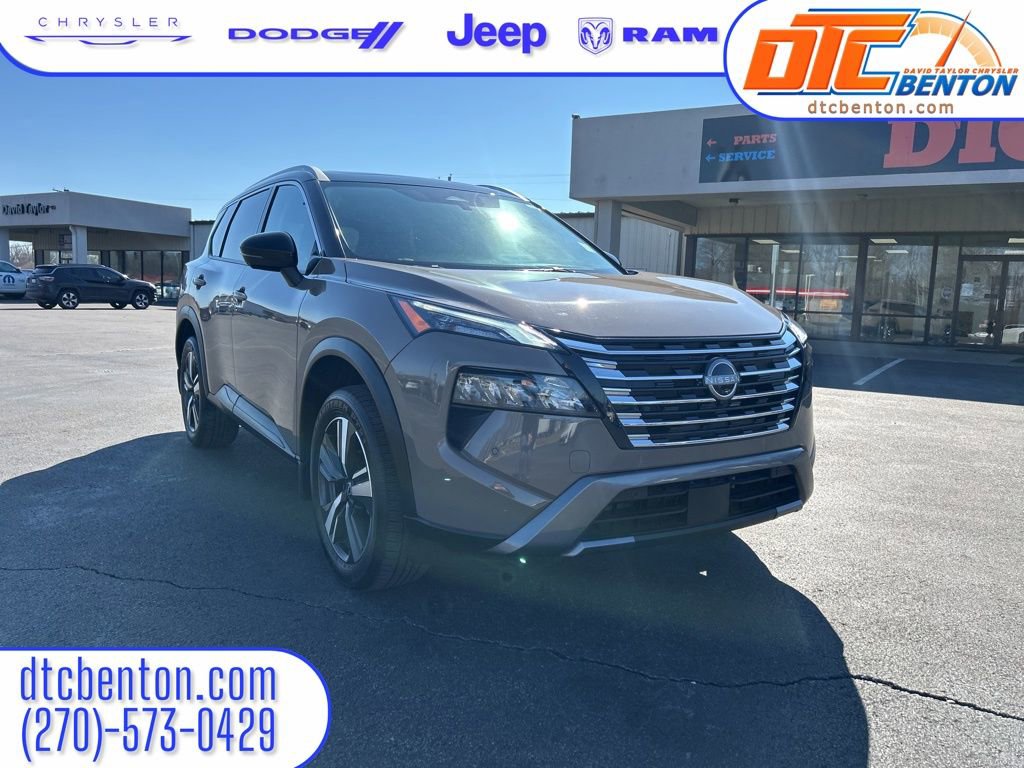 Used 2025 Nissan Rogue SL w/ SL Premium Package