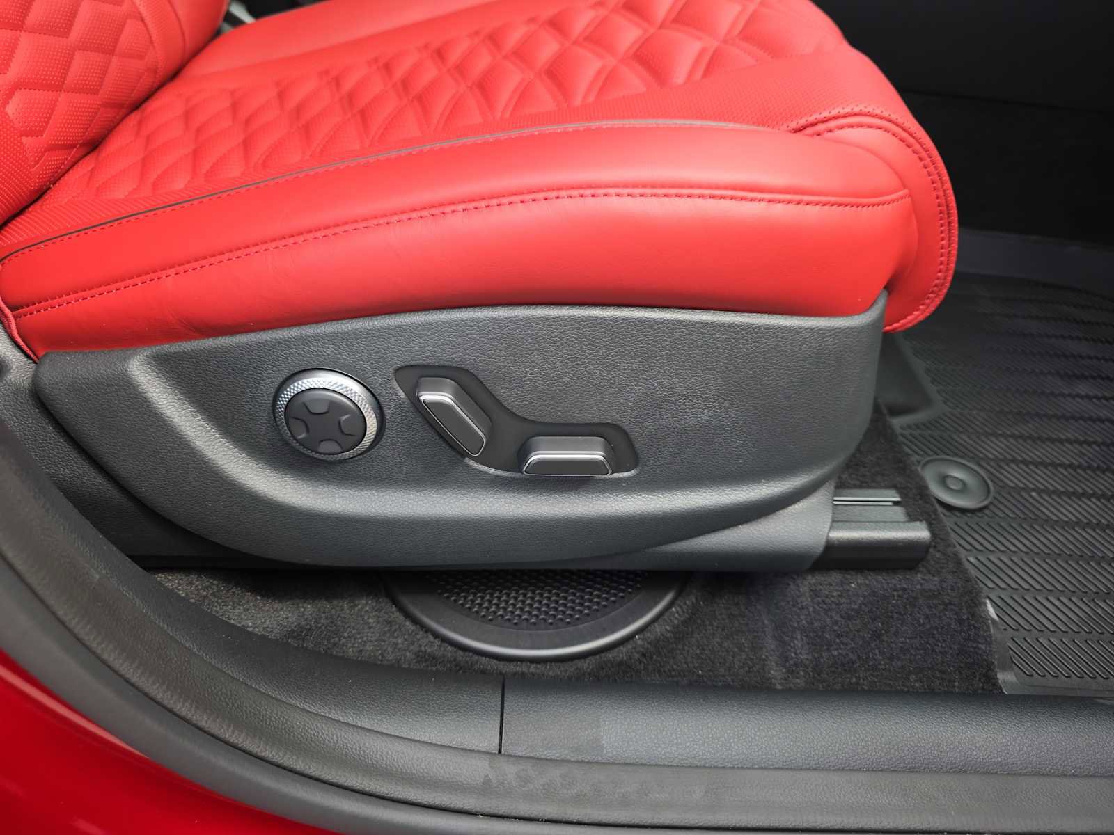 New 2026 Genesis GV80 3.5T e-SC image 32