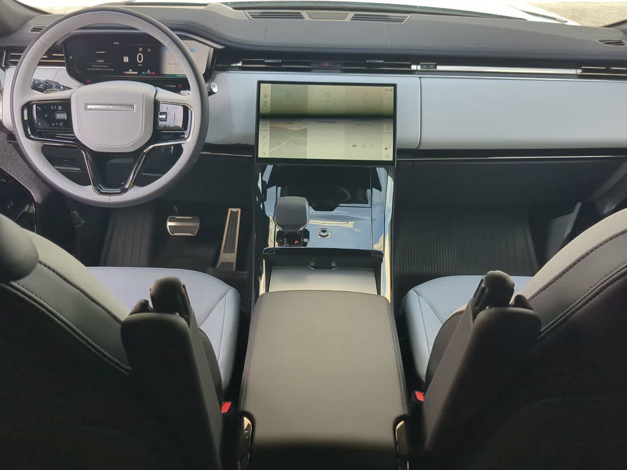 New 2026 Land Rover Range Rover Sport Dynamic SE AWD/4WD image 16