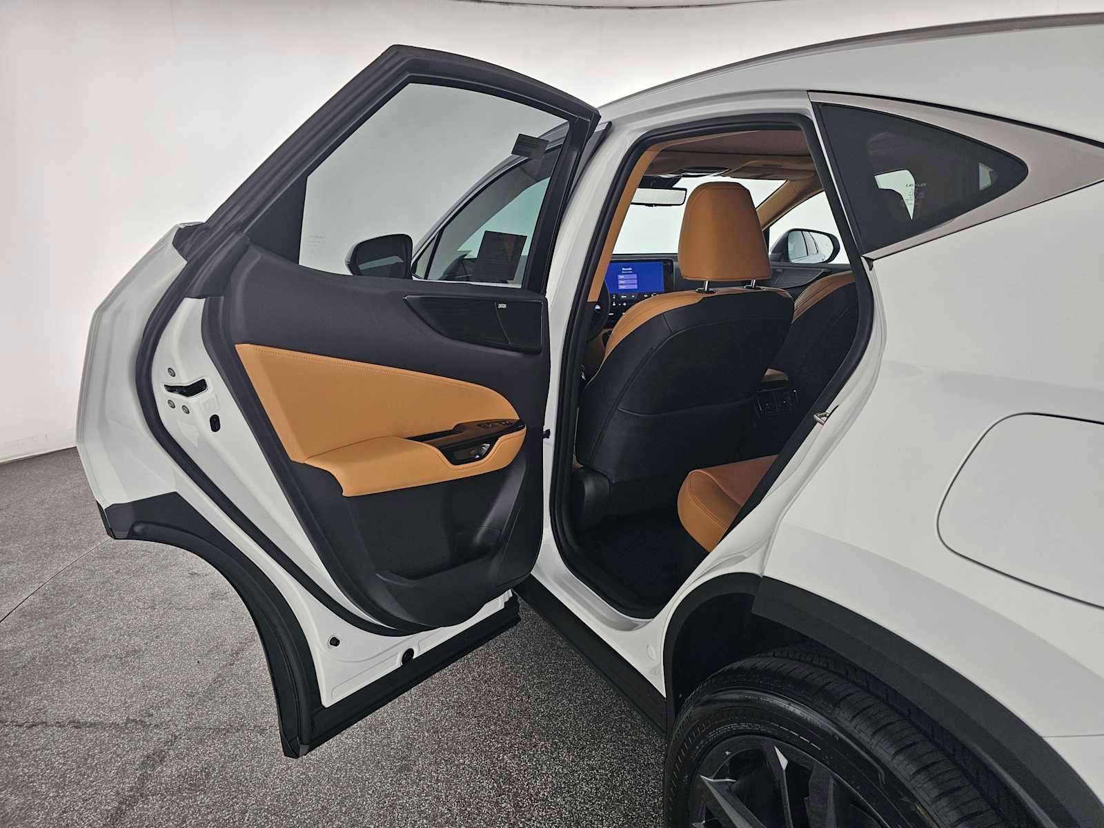 New 2026 Lexus NX 450h+ AWD w/ Luxury Package image 16