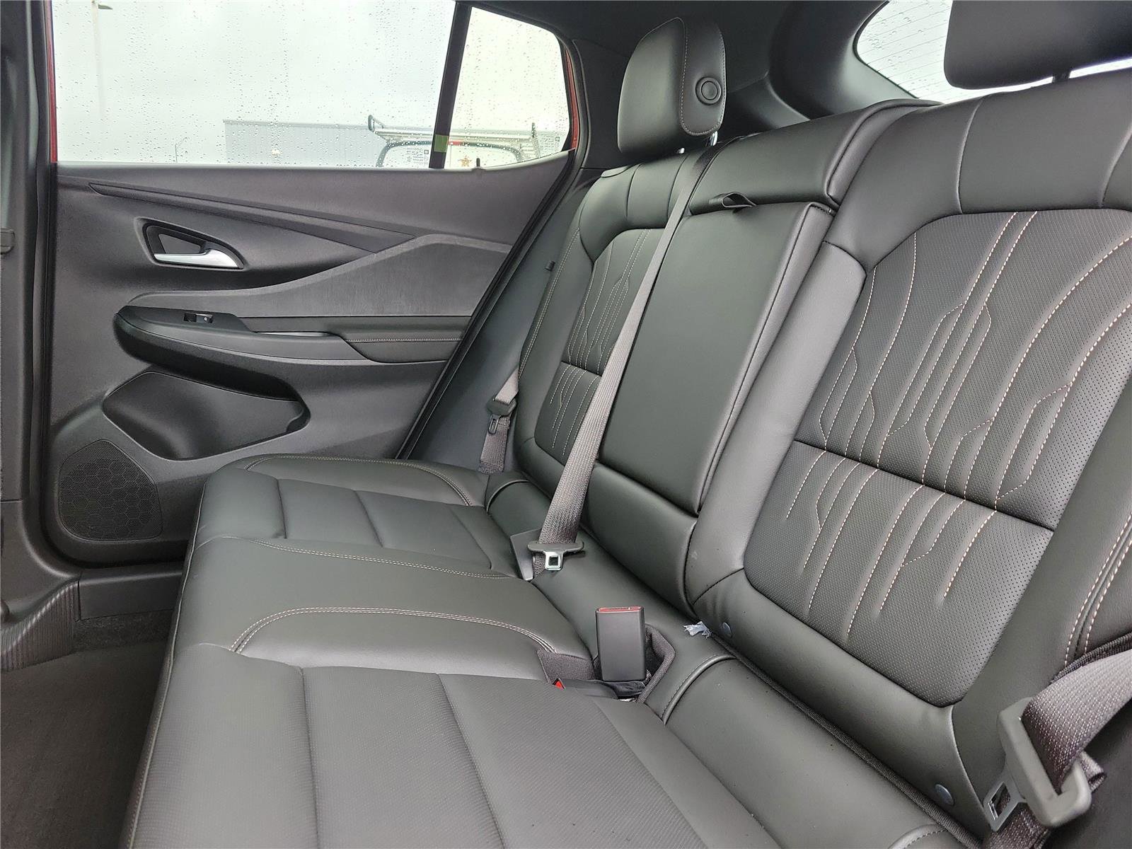 New 2026 Buick Envista Avenir image 13