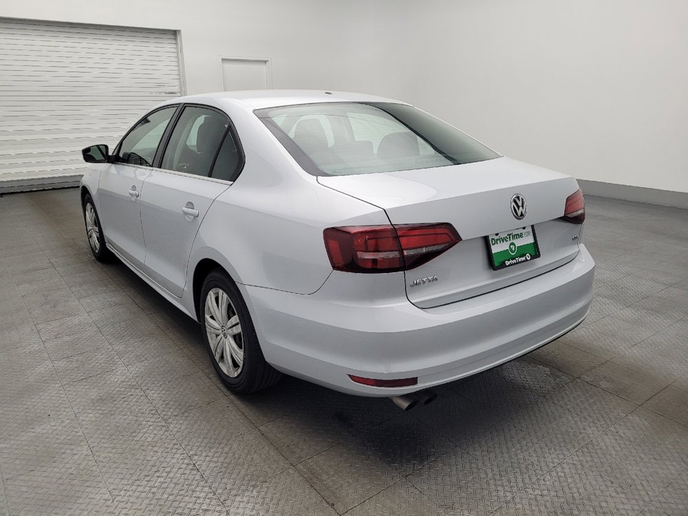 Used 2017 Volkswagen Jetta S w/ Jetta S Cold Weather Package FWD image 5