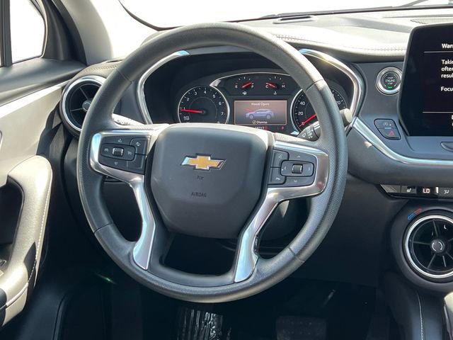 Used 2025 Chevrolet Blazer LT FWD image 15
