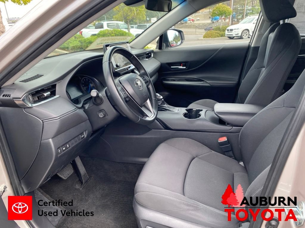Certified 2024 Toyota Venza LE AWD/4WD image 31