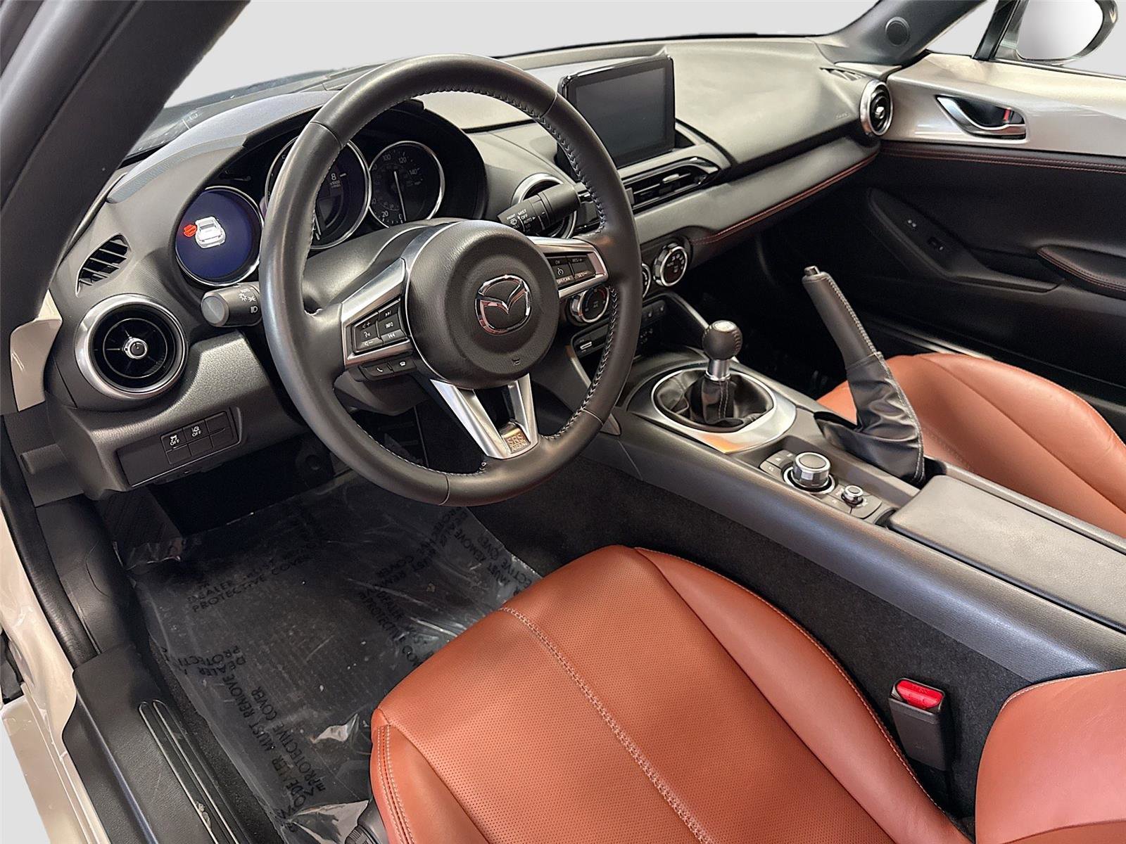 Used 2023 MAZDA MX-5 Miata Grand Touring w/ Weather Package image 9