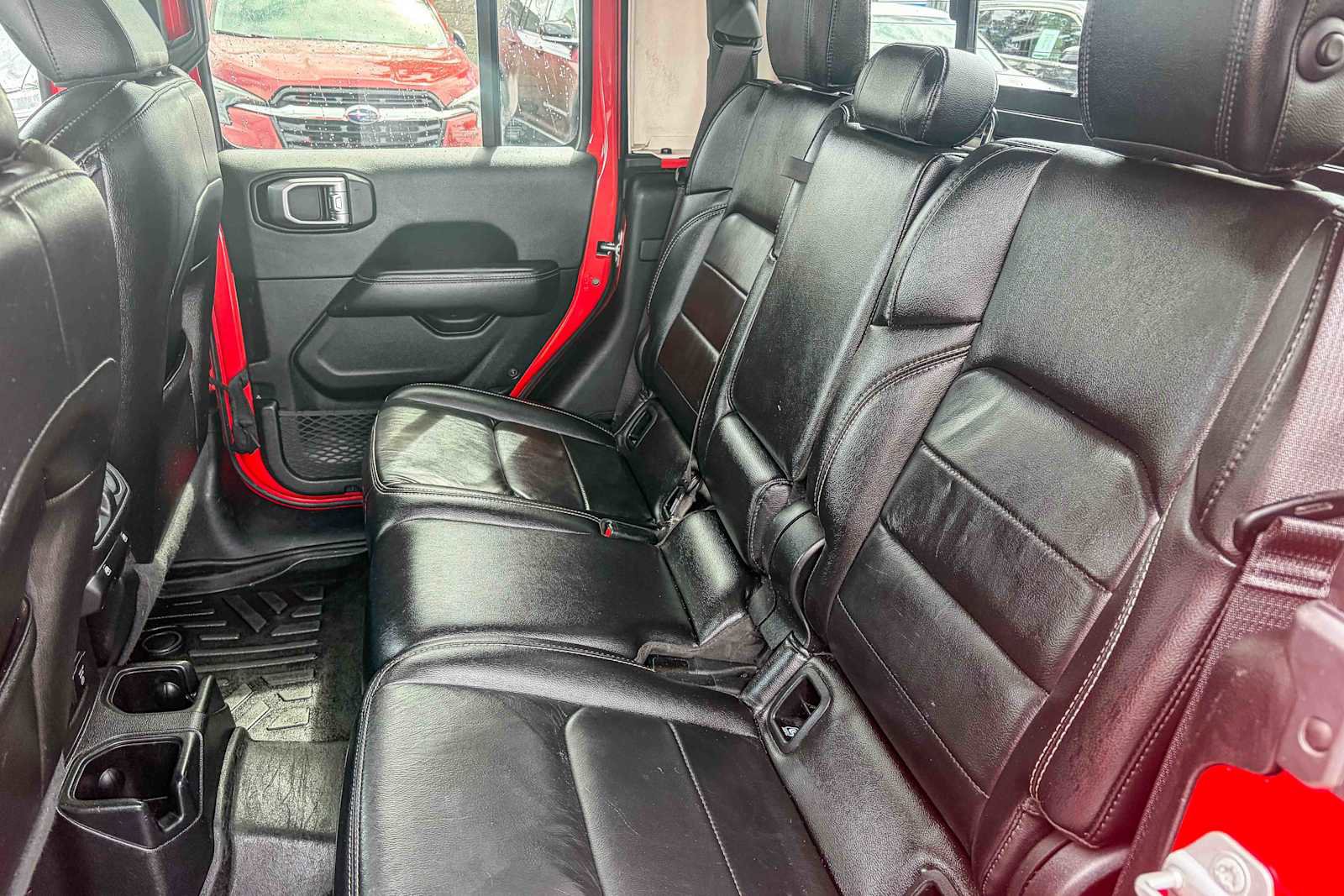 Used 2020 Jeep Gladiator Overland image 17