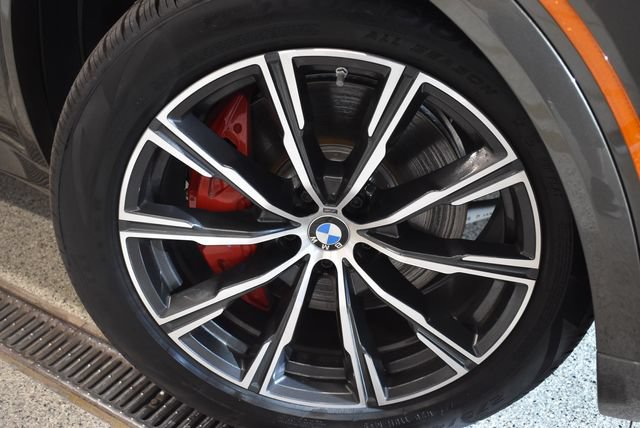 New 2026 BMW X5 xDrive40i w/ M Sport Package AWD/4WD image 30