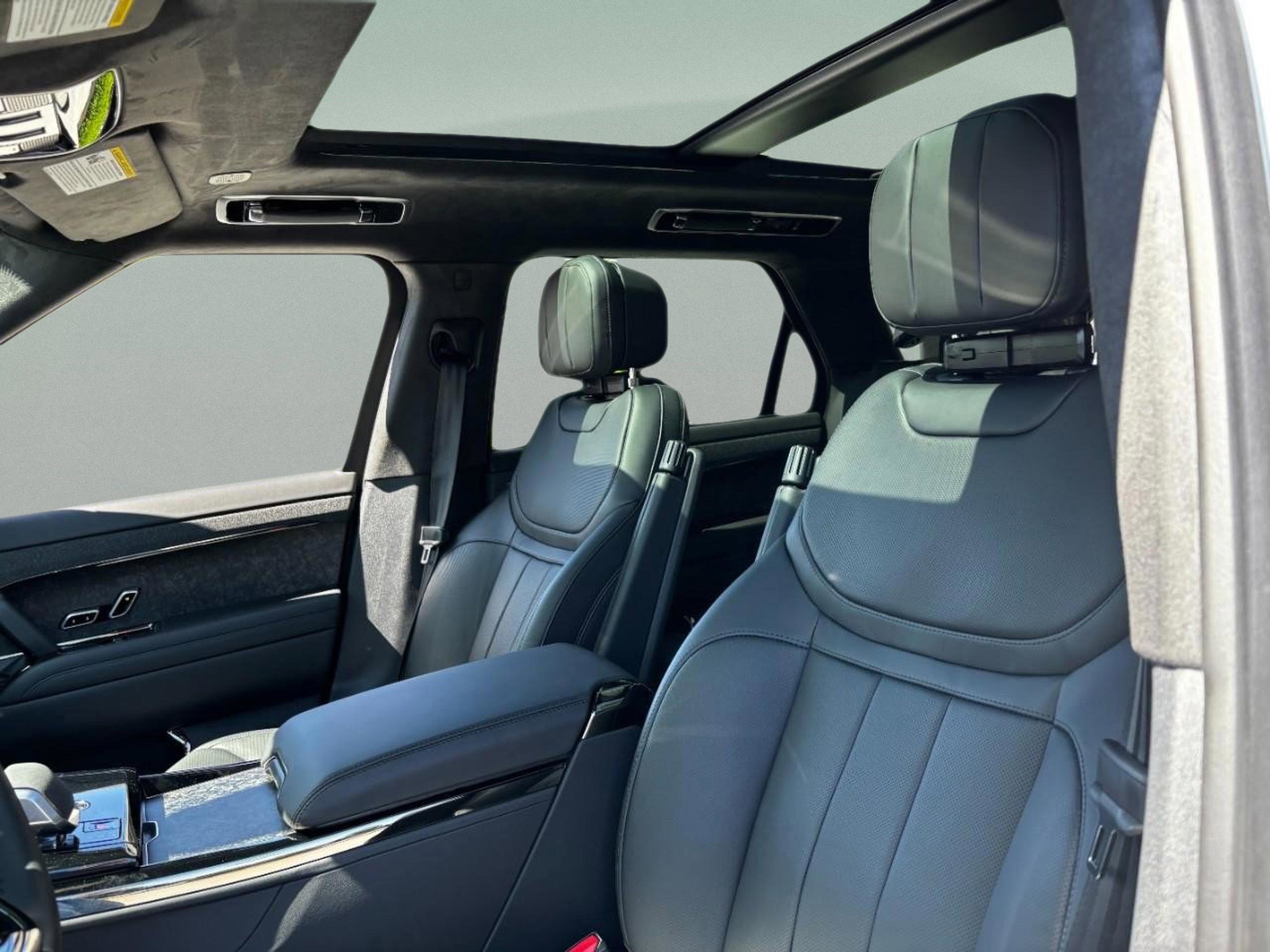 New 2025 Land Rover Range Rover Sport Autobiography image 37
