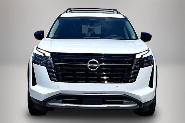 New 2026 Nissan Pathfinder Platinum AWD/4WD image 12