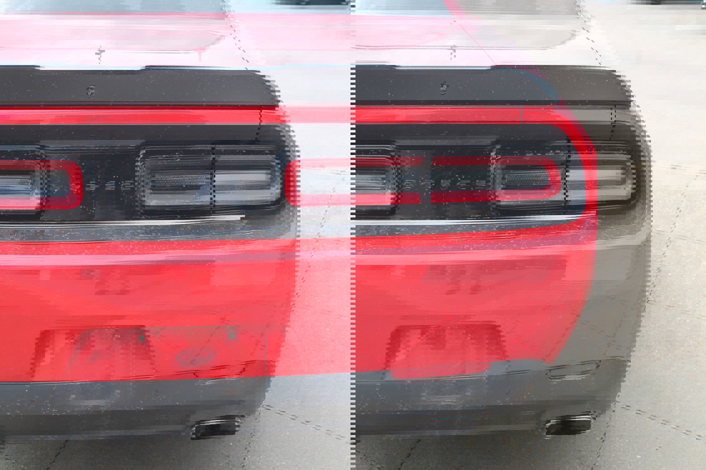 Used 2020 Dodge Challenger R/T w/ Plus Package image 4
