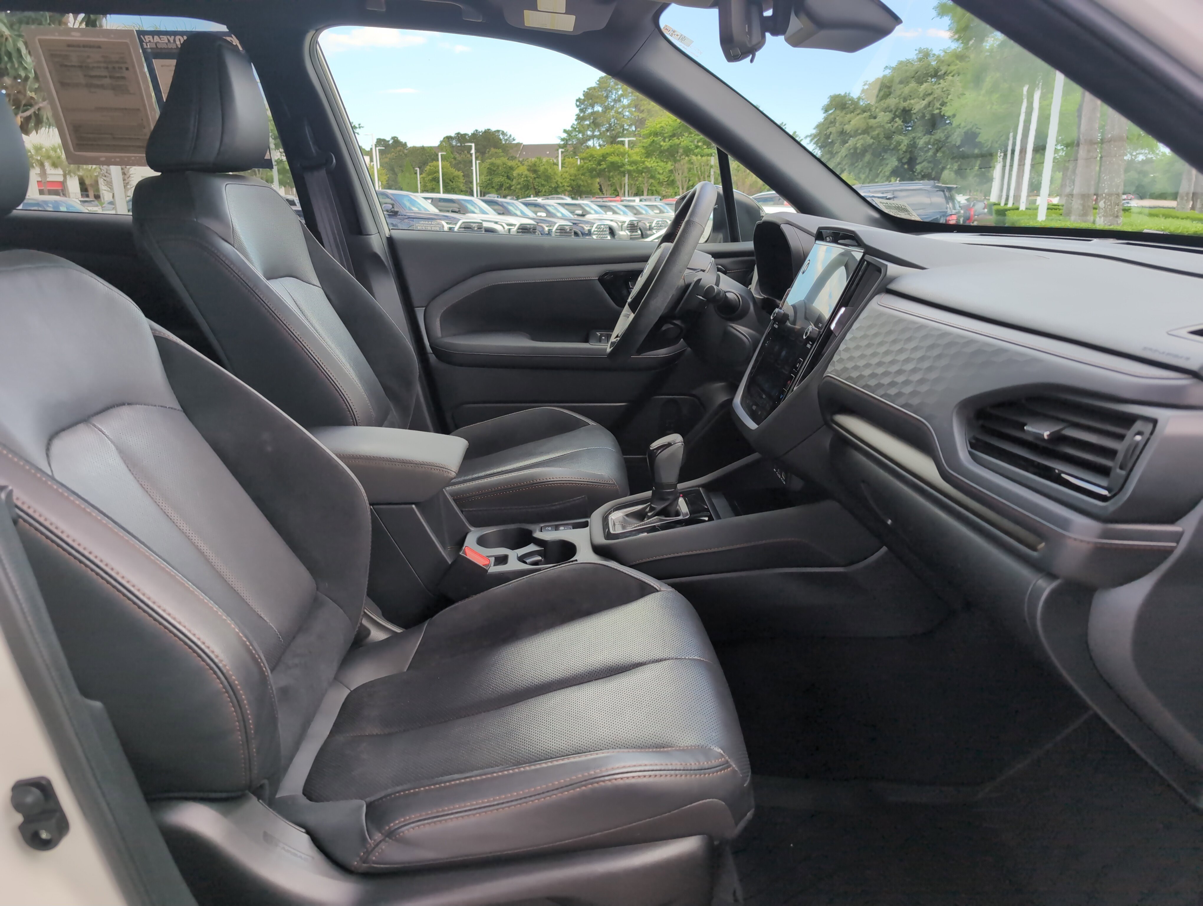 Used 2025 Subaru Forester Touring AWD/4WD image 31