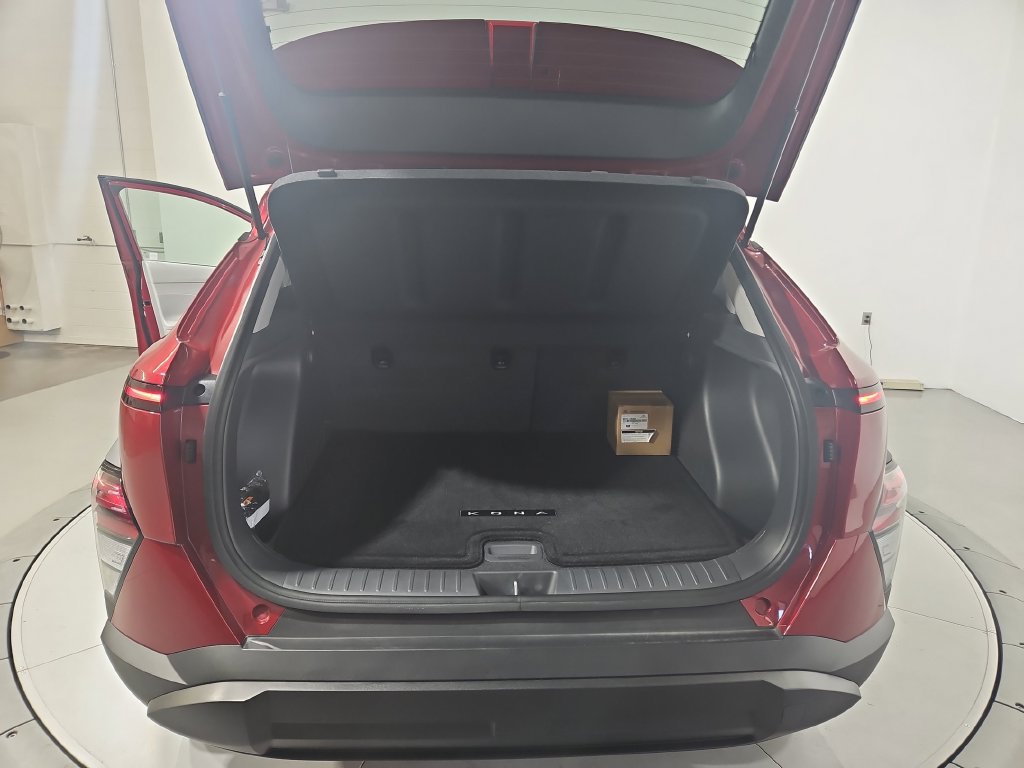 Certified 2025 Hyundai Kona SEL AWD/4WD image 24
