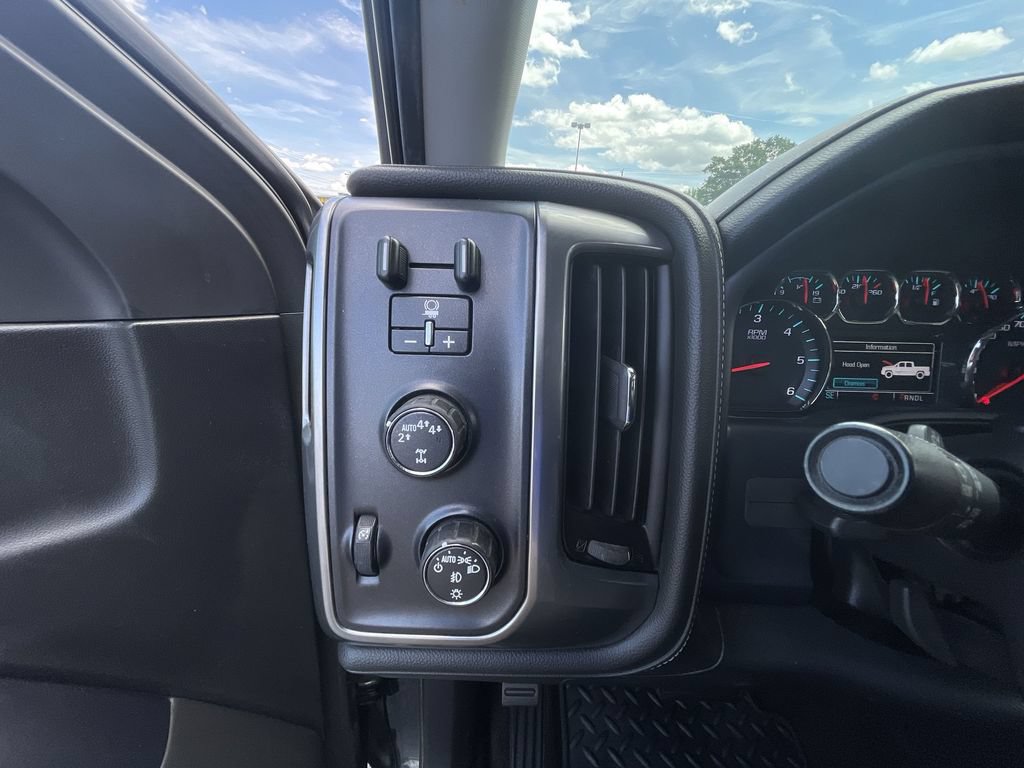 Certified 2017 Chevrolet Silverado 1500 LTZ w/ Sport Package AWD/4WD image 18