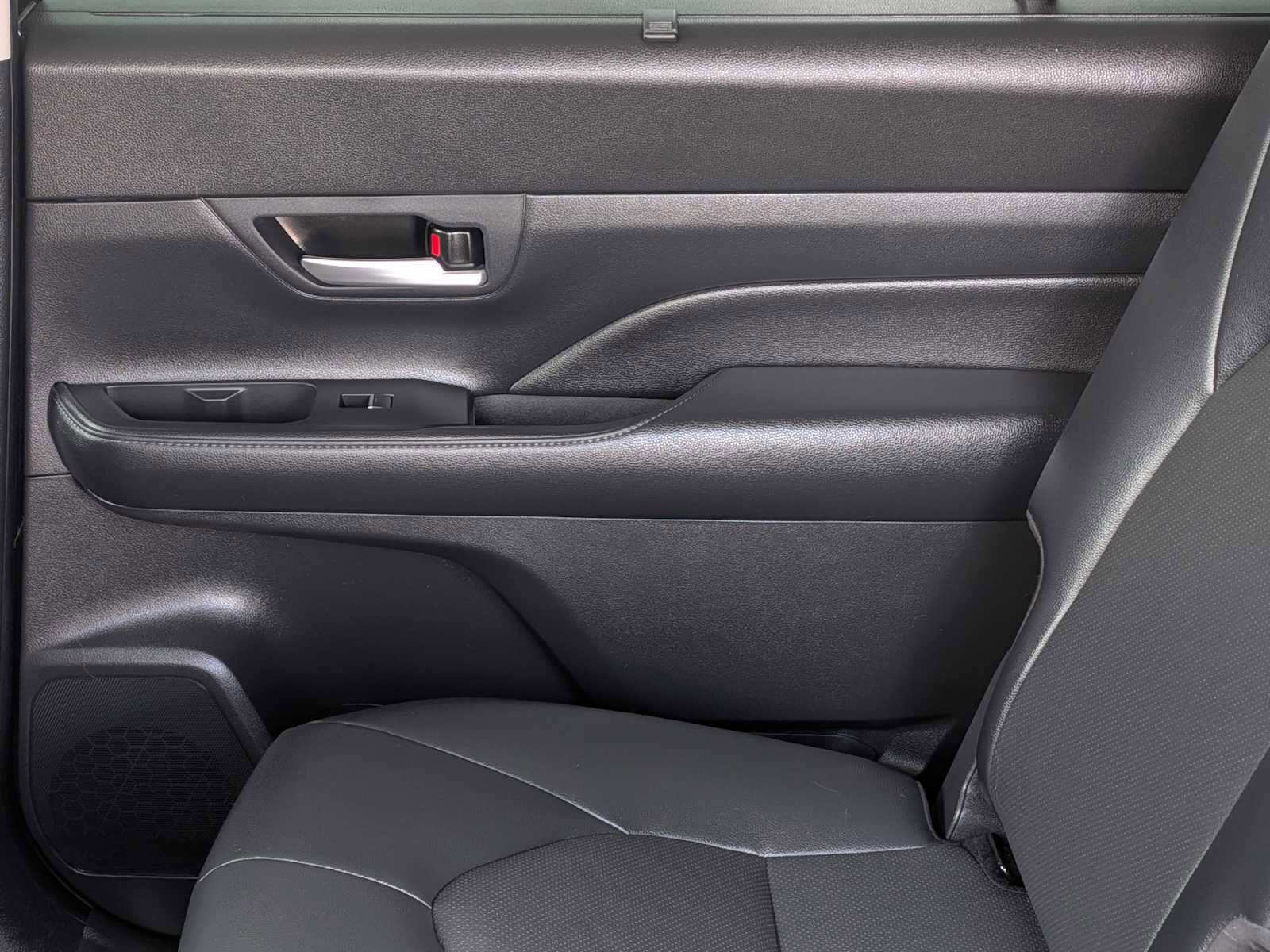 Used 2024 Toyota Grand Highlander AWD image 19