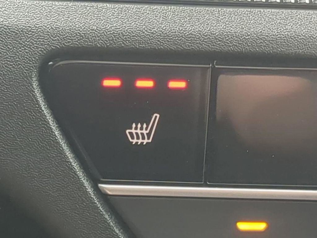 Used 2025 Honda CR-V EX image 23