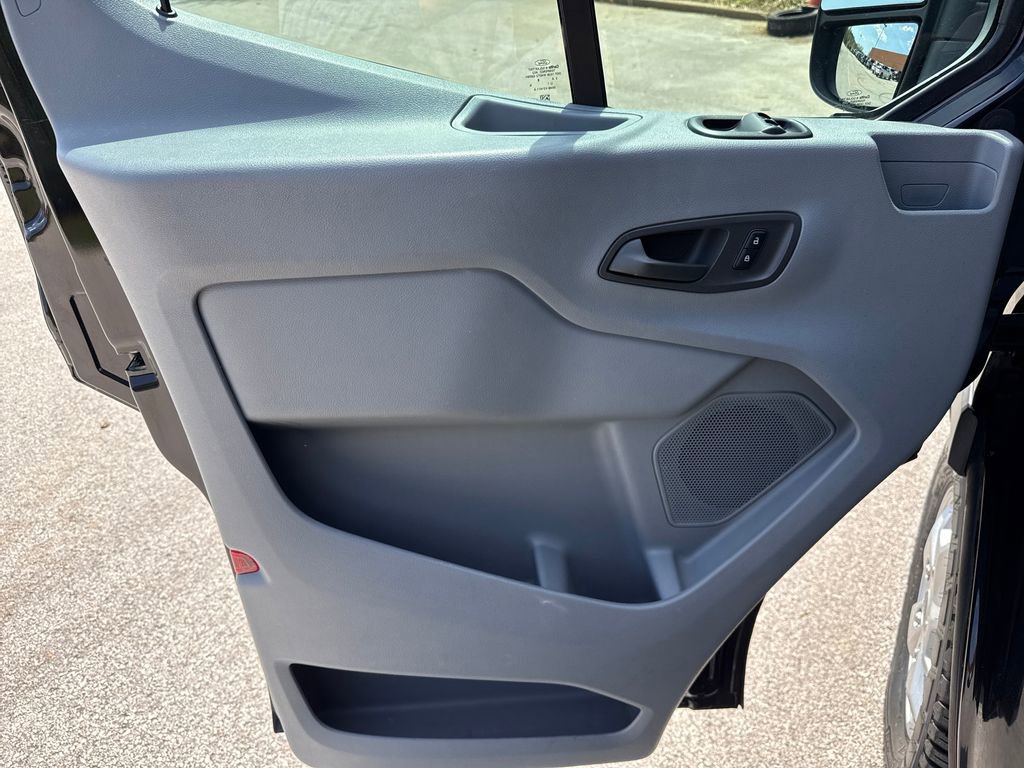 Used 2016 Ford Transit 350 XLT image 13