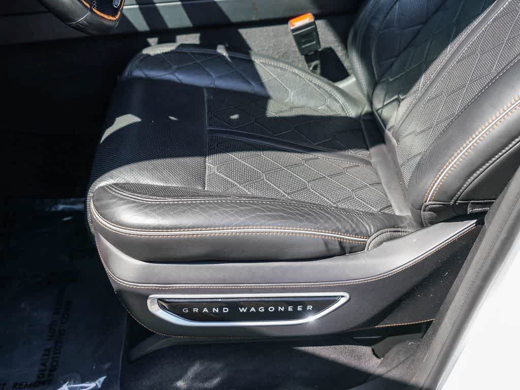 Certified 2022 Jeep Grand Wagoneer Series III w/ Flexible Seating Group AWD/4WD image 22