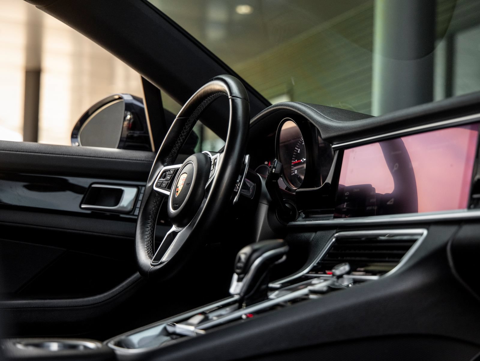 Certified 2018 Porsche Panamera 4 AWD/4WD image 44