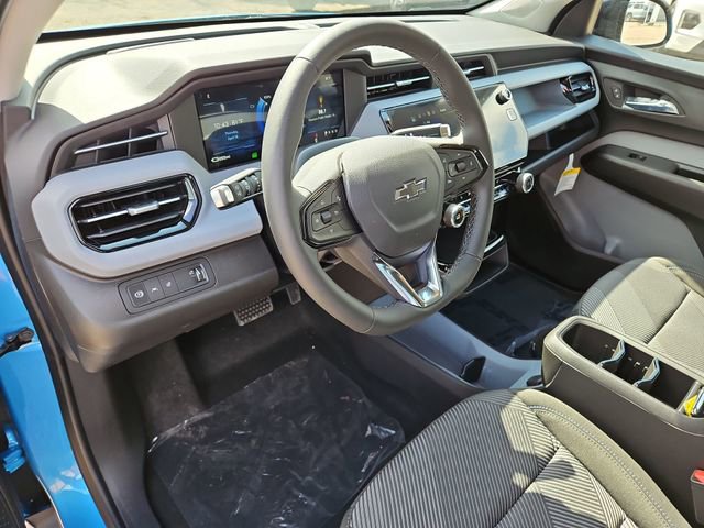 New 2027 Chevrolet Bolt LT w/ Comfort Package FWD image 11