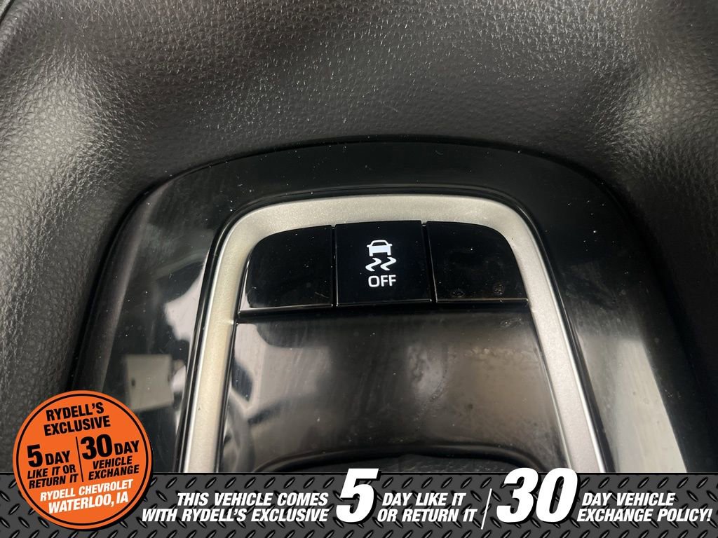 Used 2025 Toyota Corolla LE image 35