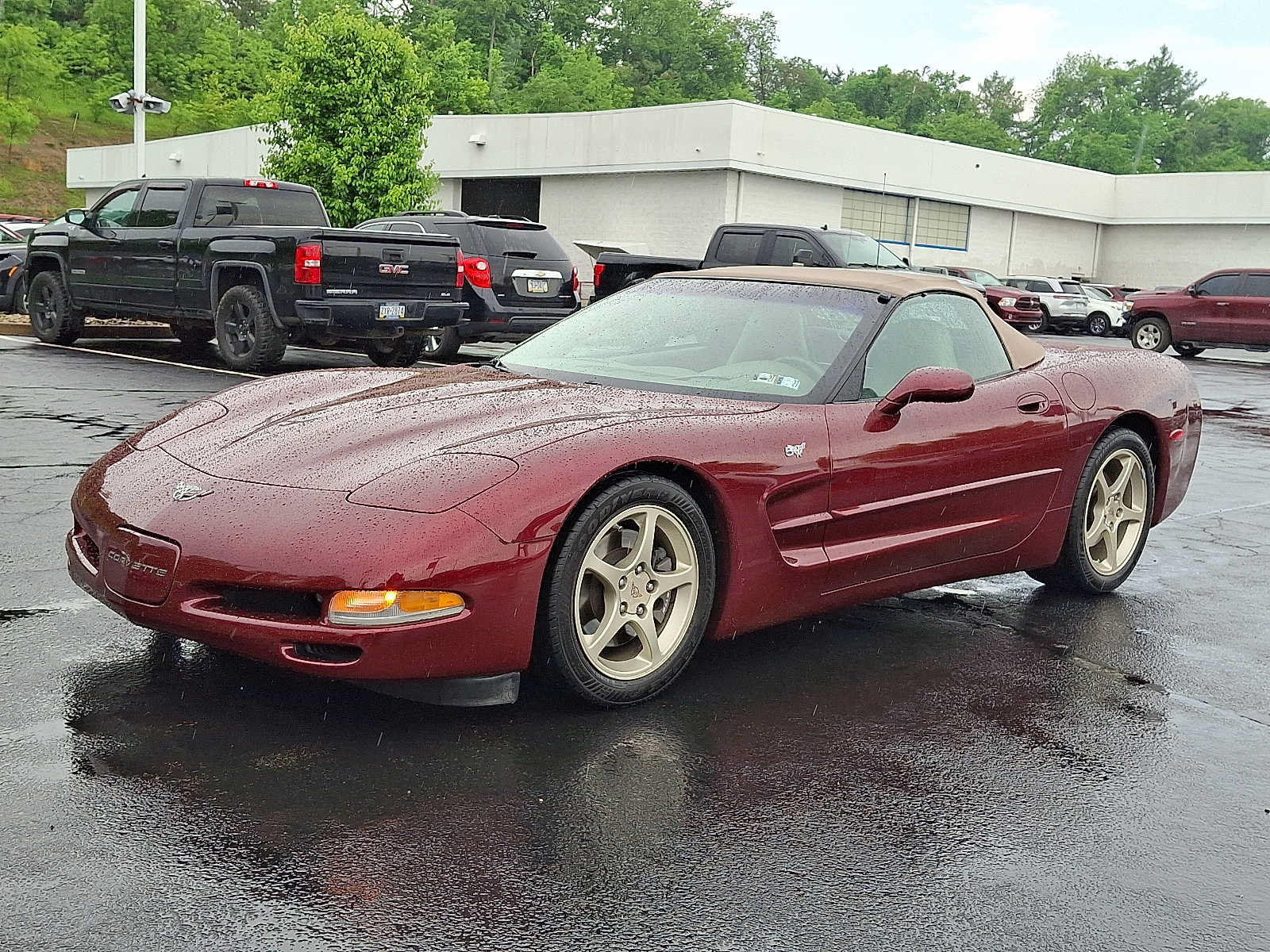 Used 2003 Chevrolet Corvette Convertible w/ Preferred Equipment Group1 RWD image 3
