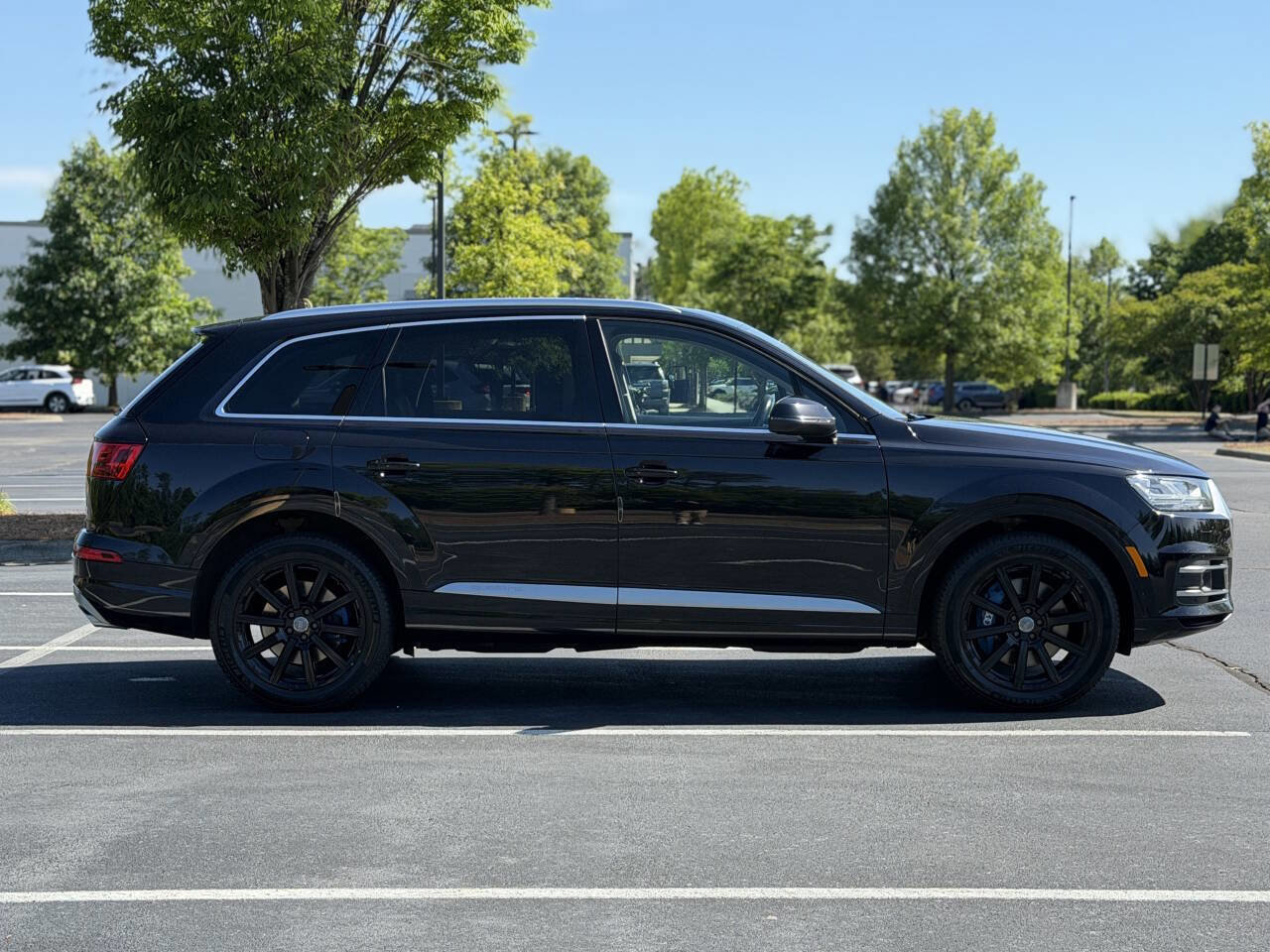Used 2018 Audi Q7 3.0T Premium Plus w/ Premium Plus Package AWD/4WD image 10