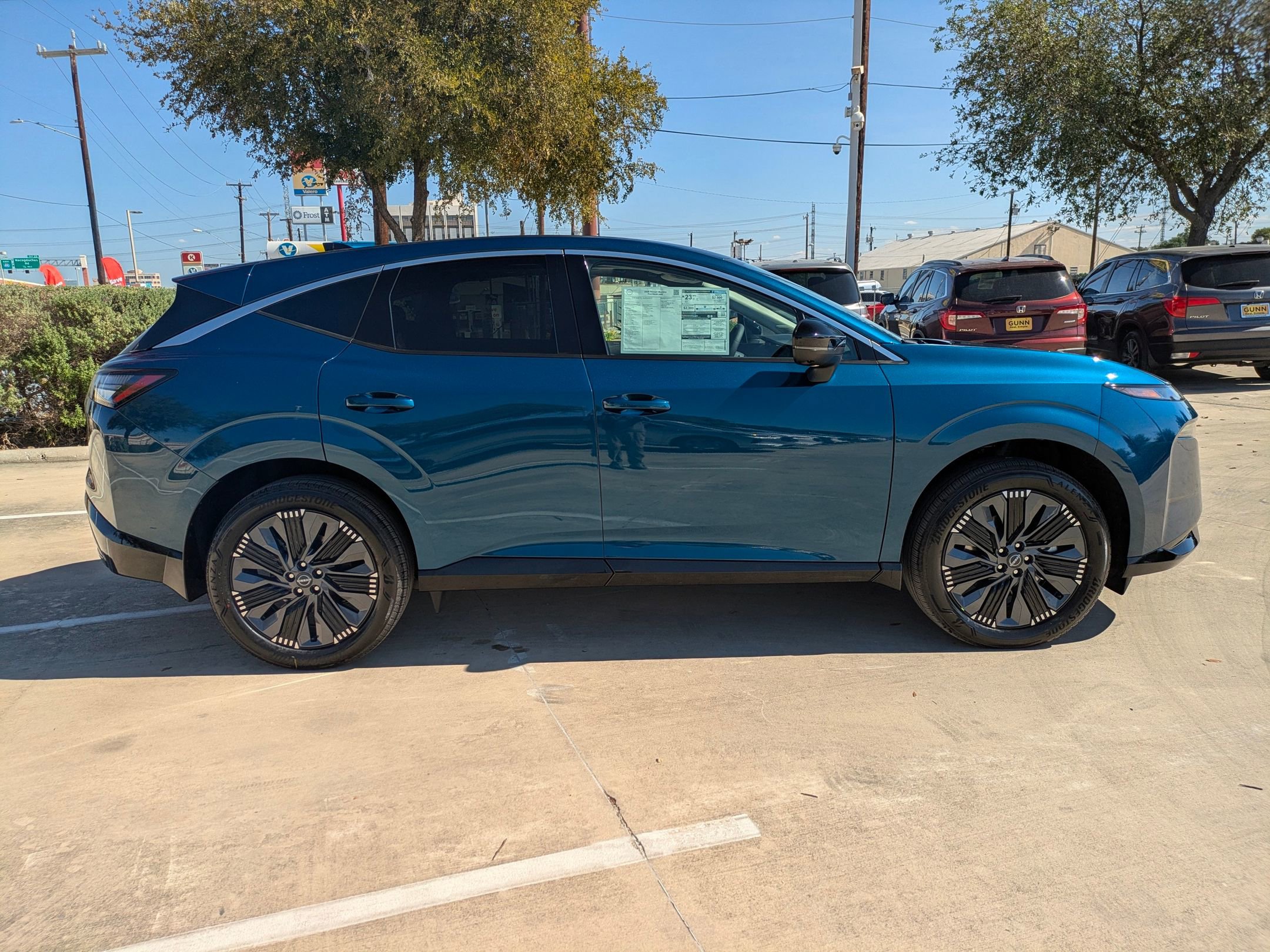 New 2026 Nissan Murano Platinum image 2