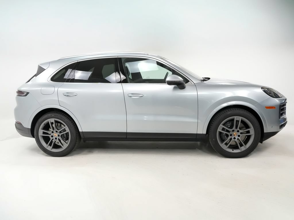 New 2026 Porsche Cayenne AWD/4WD image 9