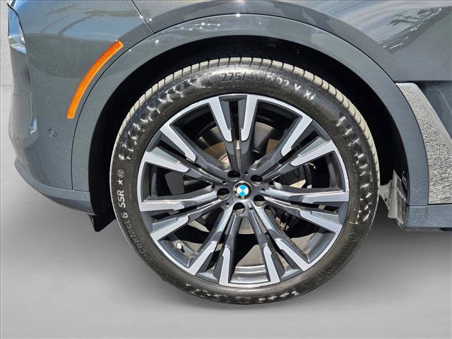 Certified 2024 BMW X7 xDrive40i image 24