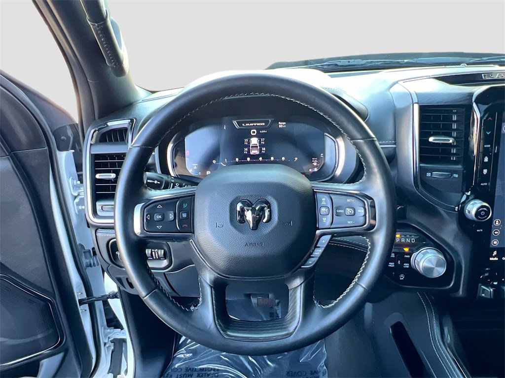 Used 2024 RAM 1500 Limited image 11