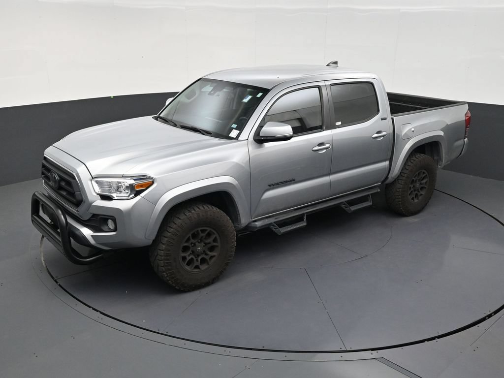 Used 2022 Toyota Tacoma SR5 w/ Technology Package RWD image 12