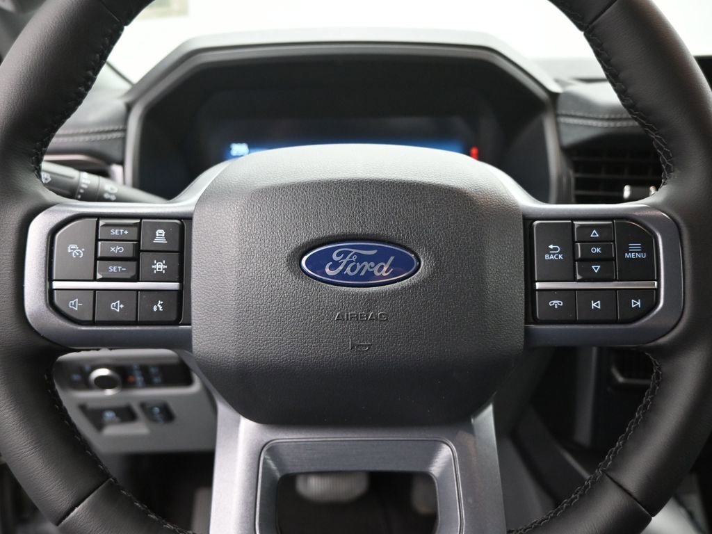 New 2025 Ford F150 Lightning Flash AWD/4WD image 11