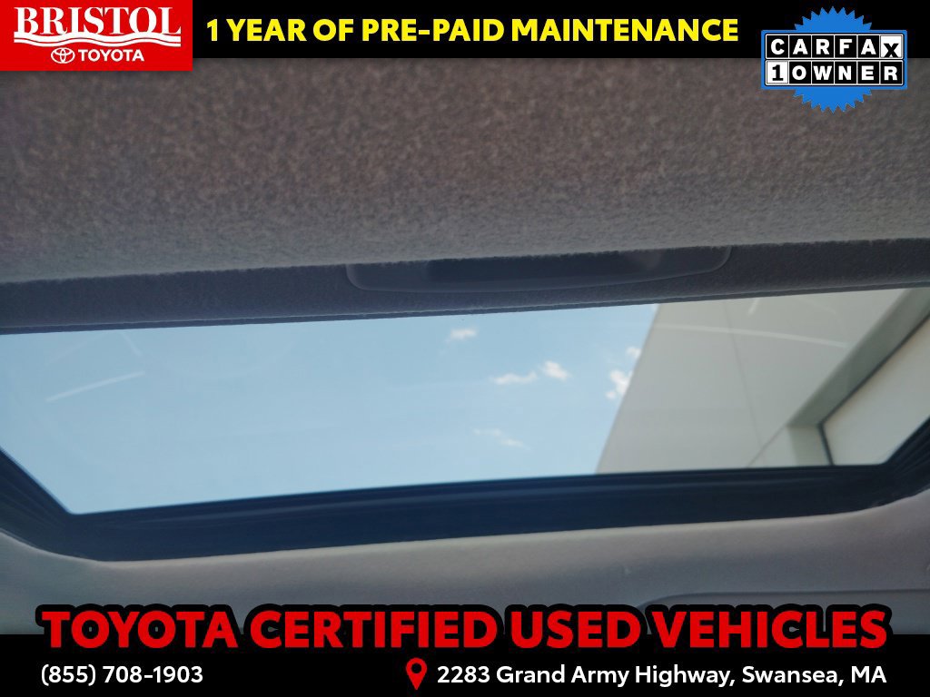 Certified 2024 Toyota Corolla Cross LE w/ Moonroof Package AWD/4WD image 21